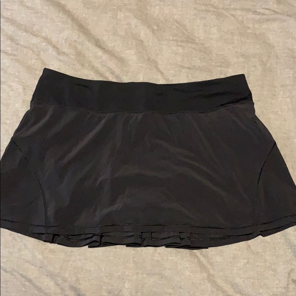 Lululemon Circuit Breaker skirt